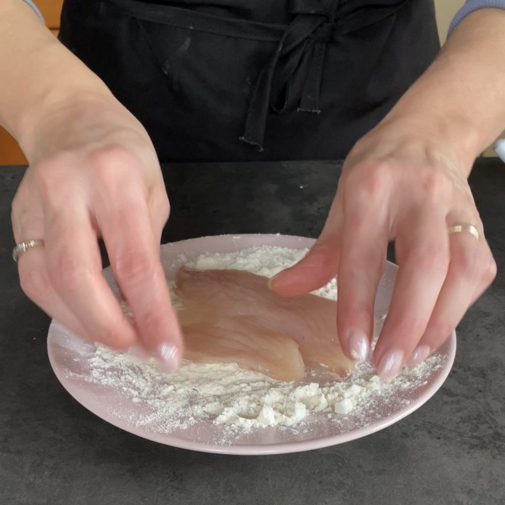 turkey scallopini with white wine