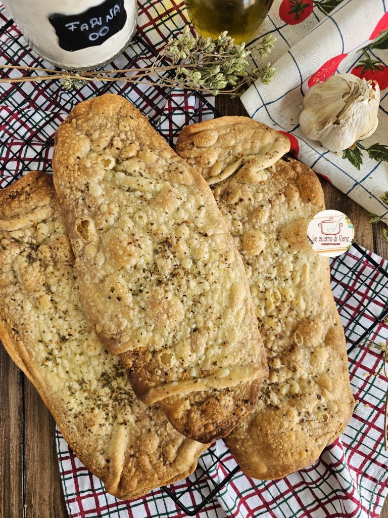 crispy roman flatbreads