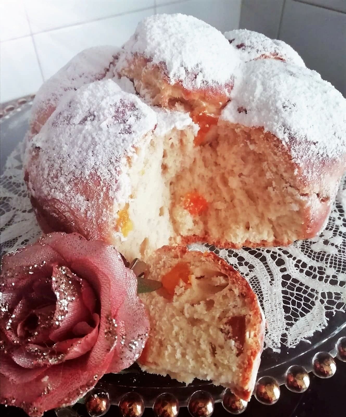 ALMOND AND APRICOT DANUBIO