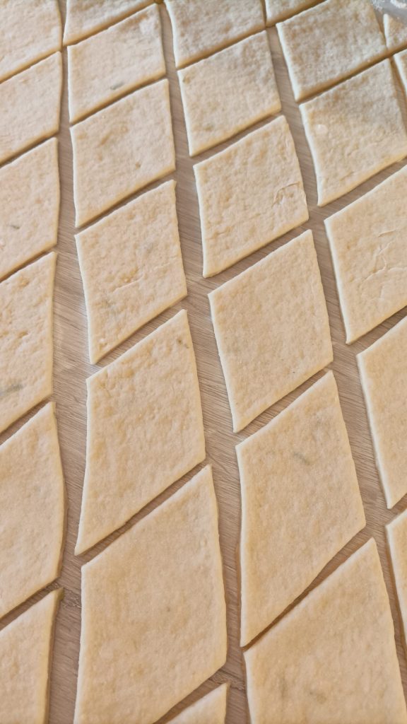 Diamond-shaped dough