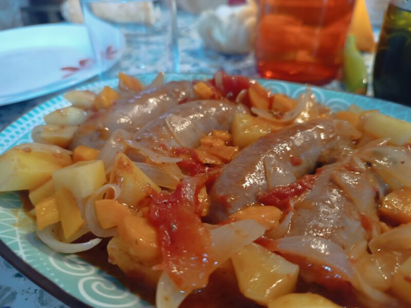 Sausage in Sweet and Sour with Vegetables