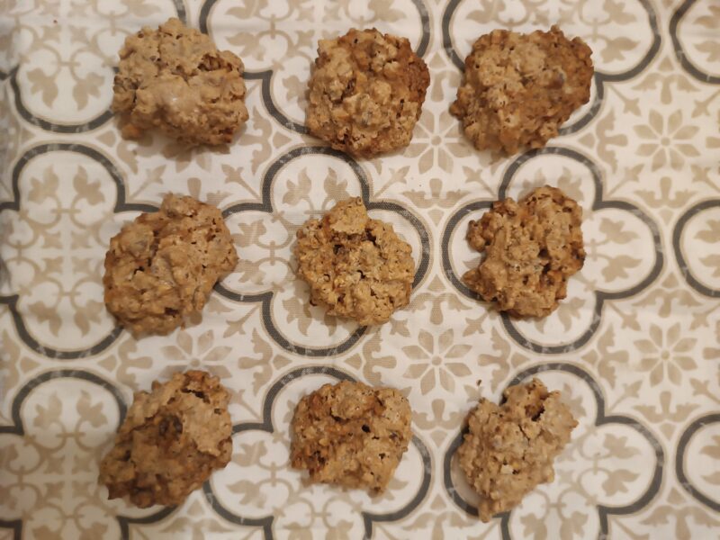 Have you already tried making brutti e buoni?