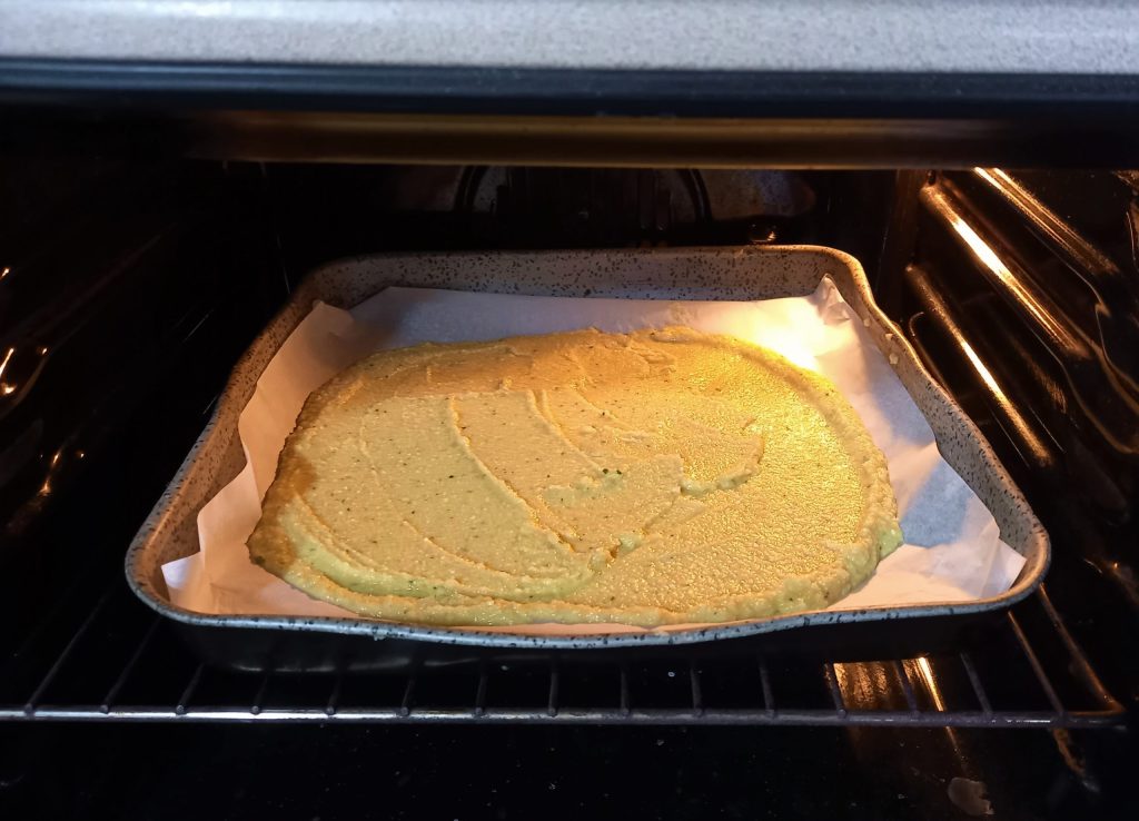 Fake Vegetarian Cauliflower Pizza