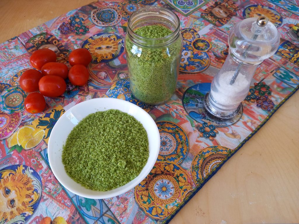 How to Preserve Basil for the Winter