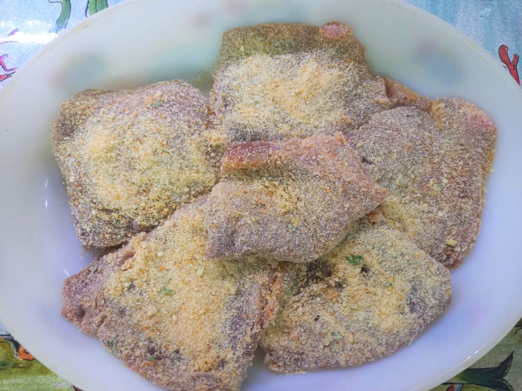 Oven-Baked Gratin Tuna with Tomatoes