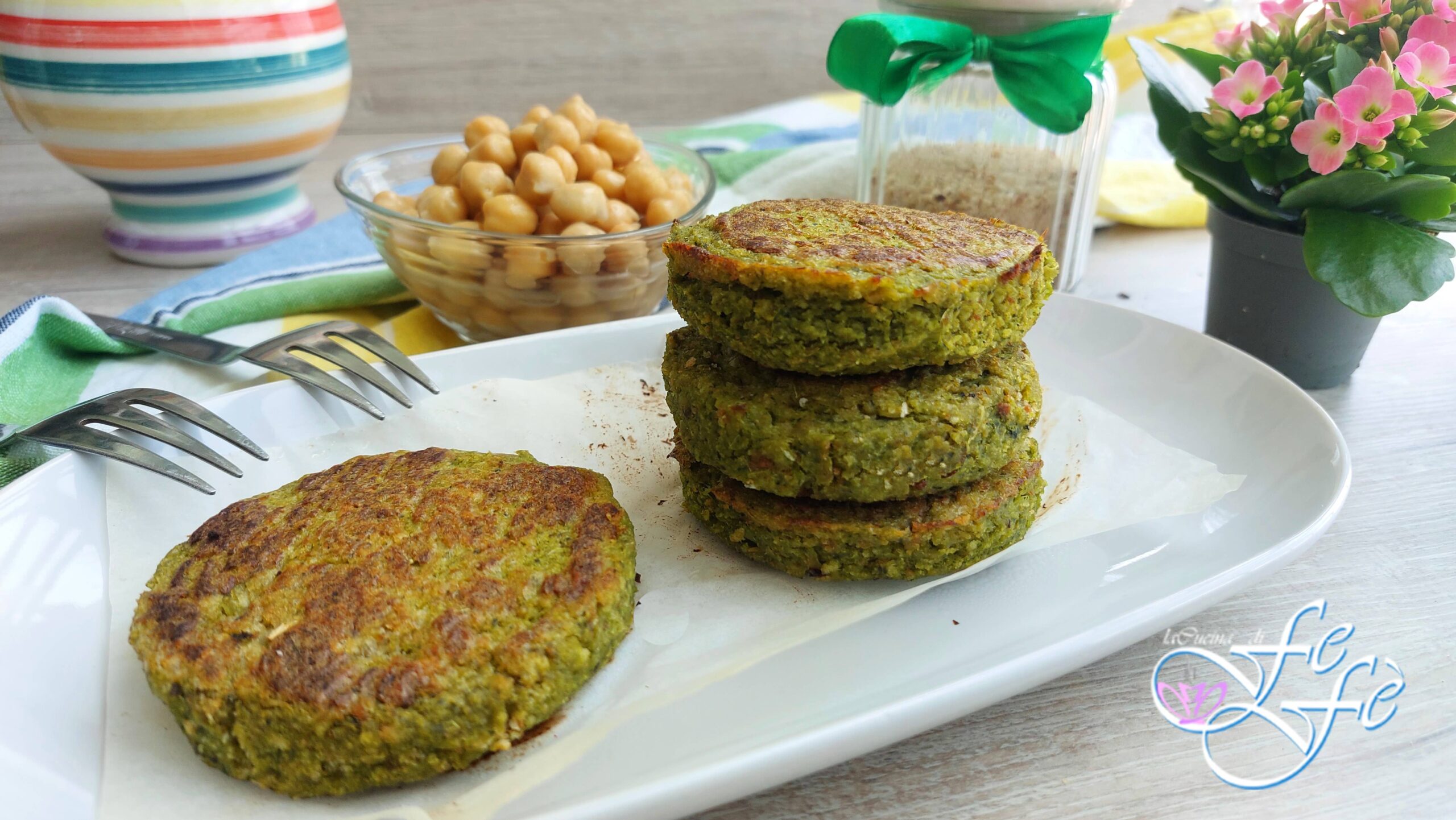 OVEN-BAKED CHICKPEA AND BROCCOLI BURGERS