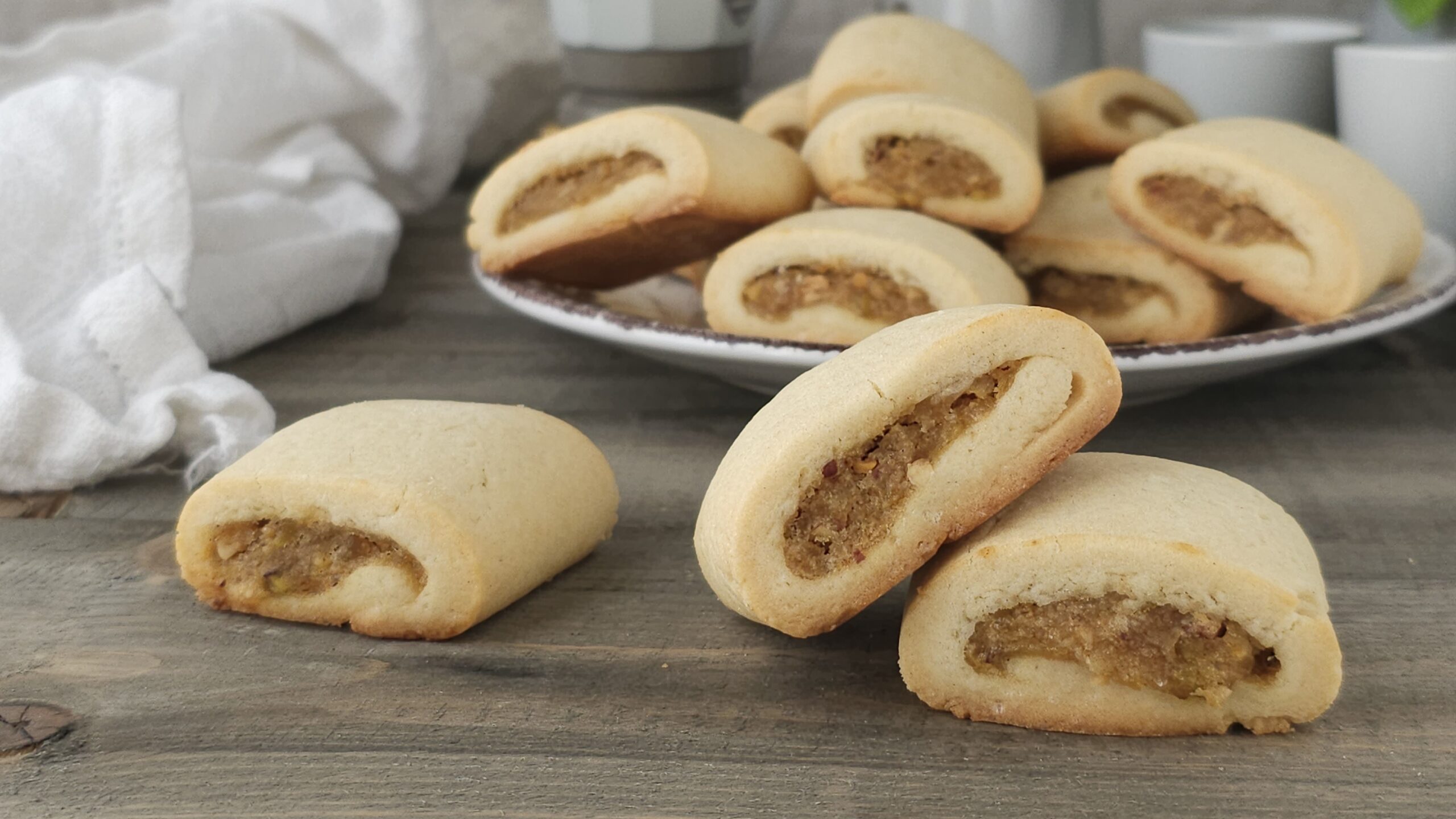 Apple-Filled Cookies