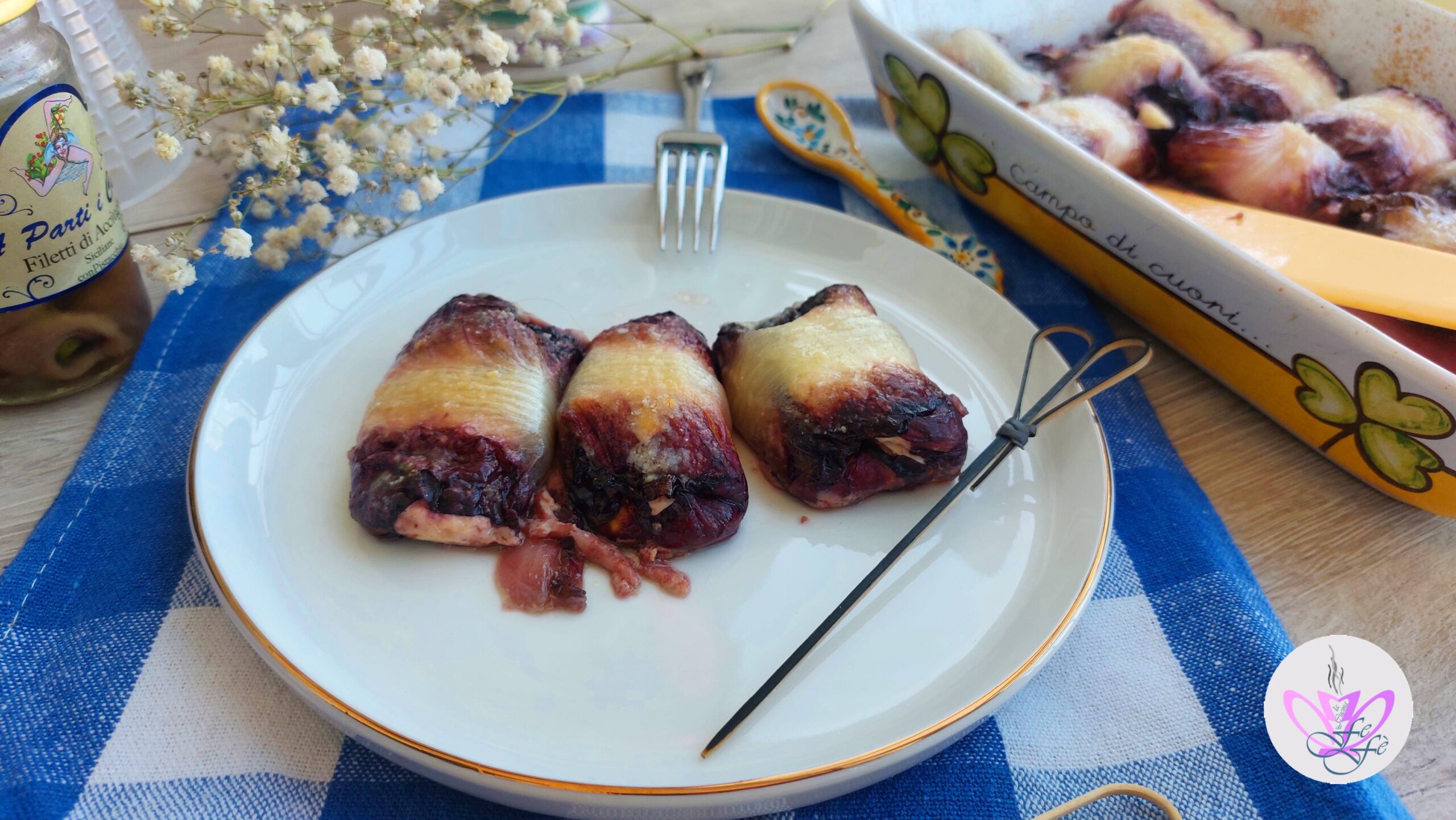 QUICK RADICCHIO ROLLS WITH RICOTTA AND ANCHOVIES