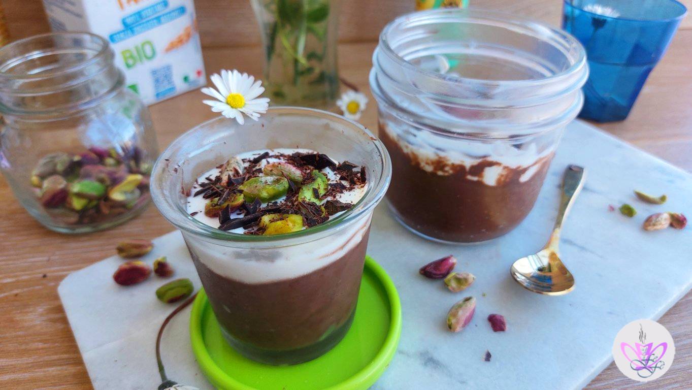 AVOCADO CHIA MOUSSE