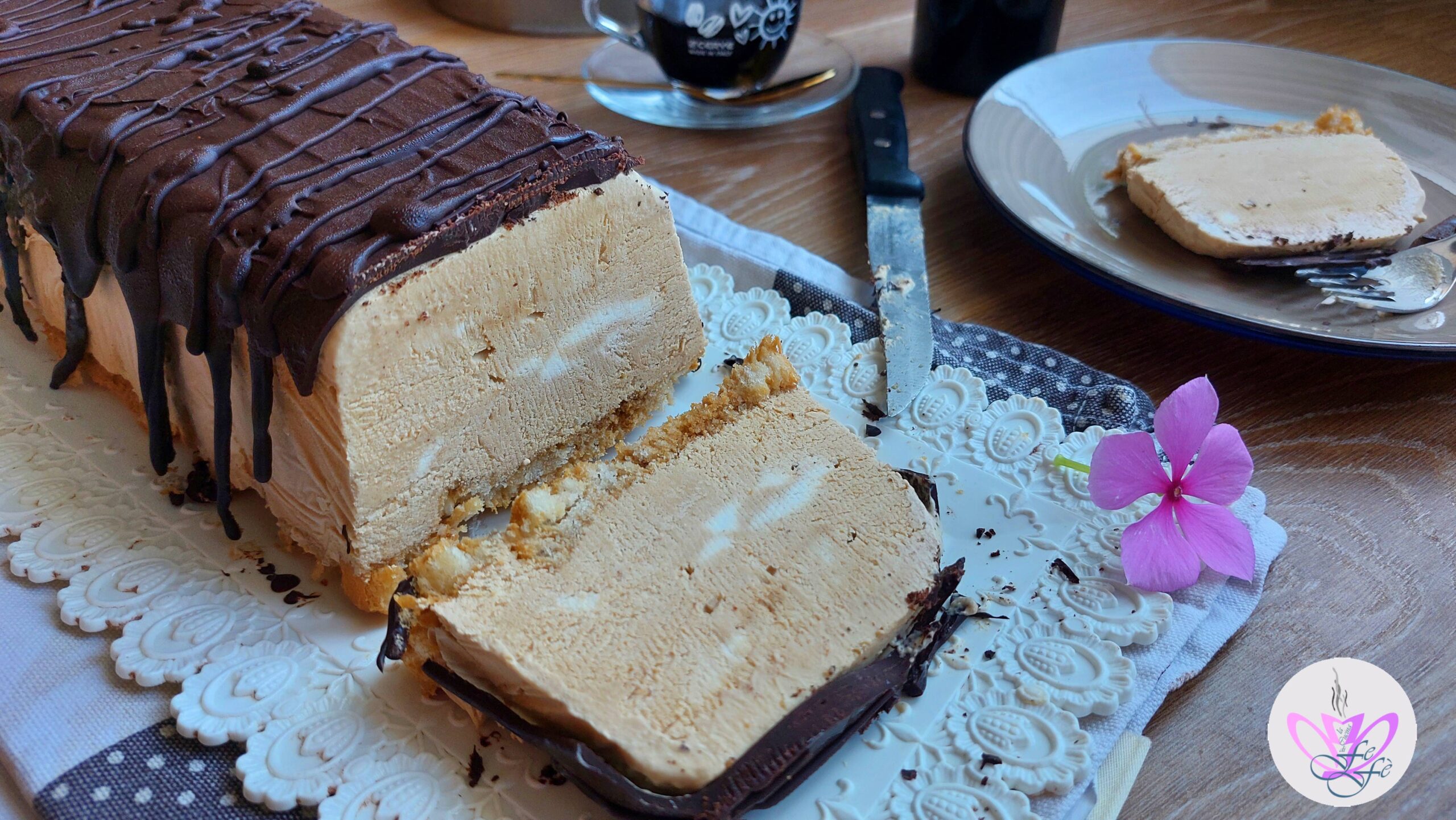 QUICK MOKA SLICE WITH COFFEE (Eggless Recipe)