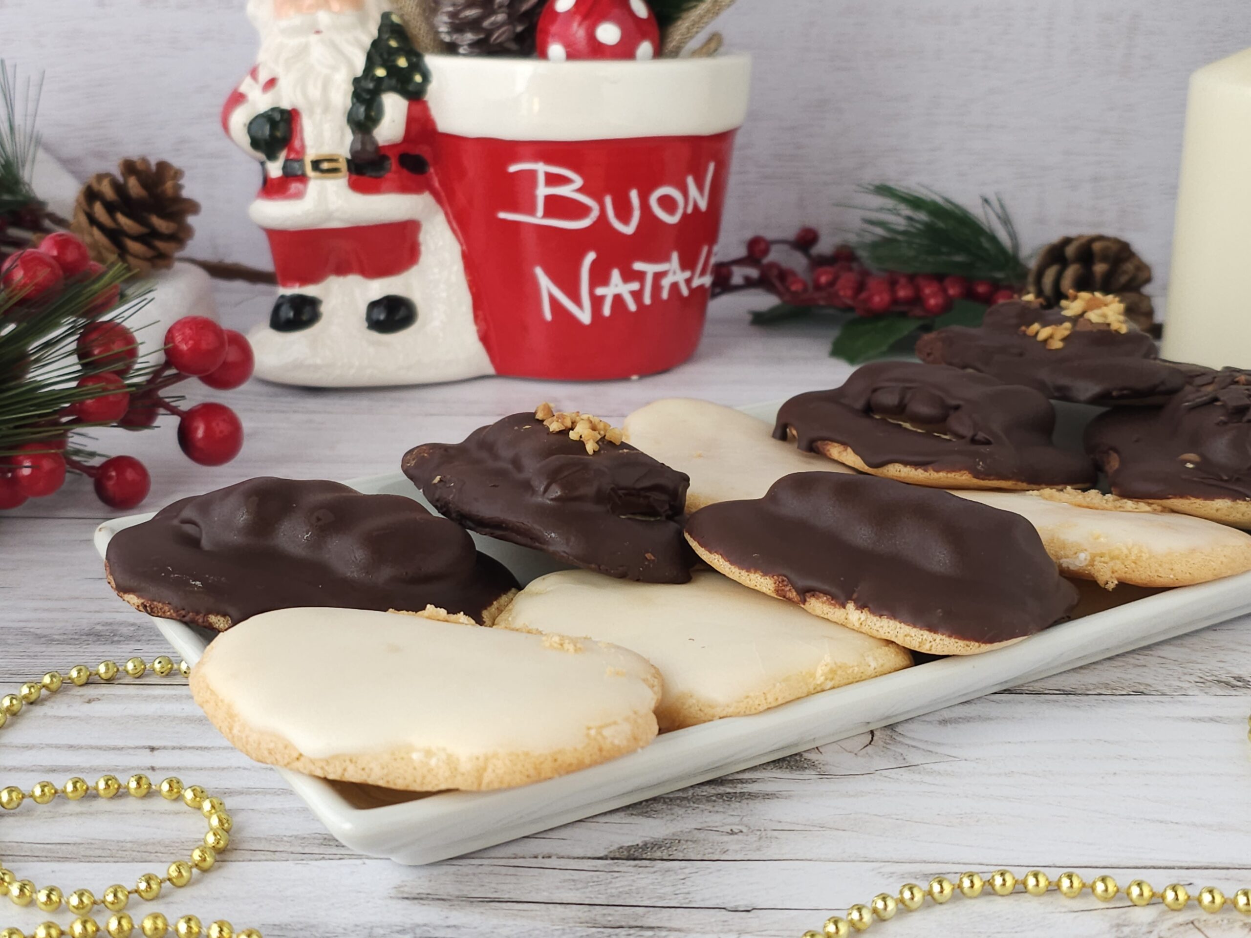 Neapolitan Raffioli or Raffiuoli