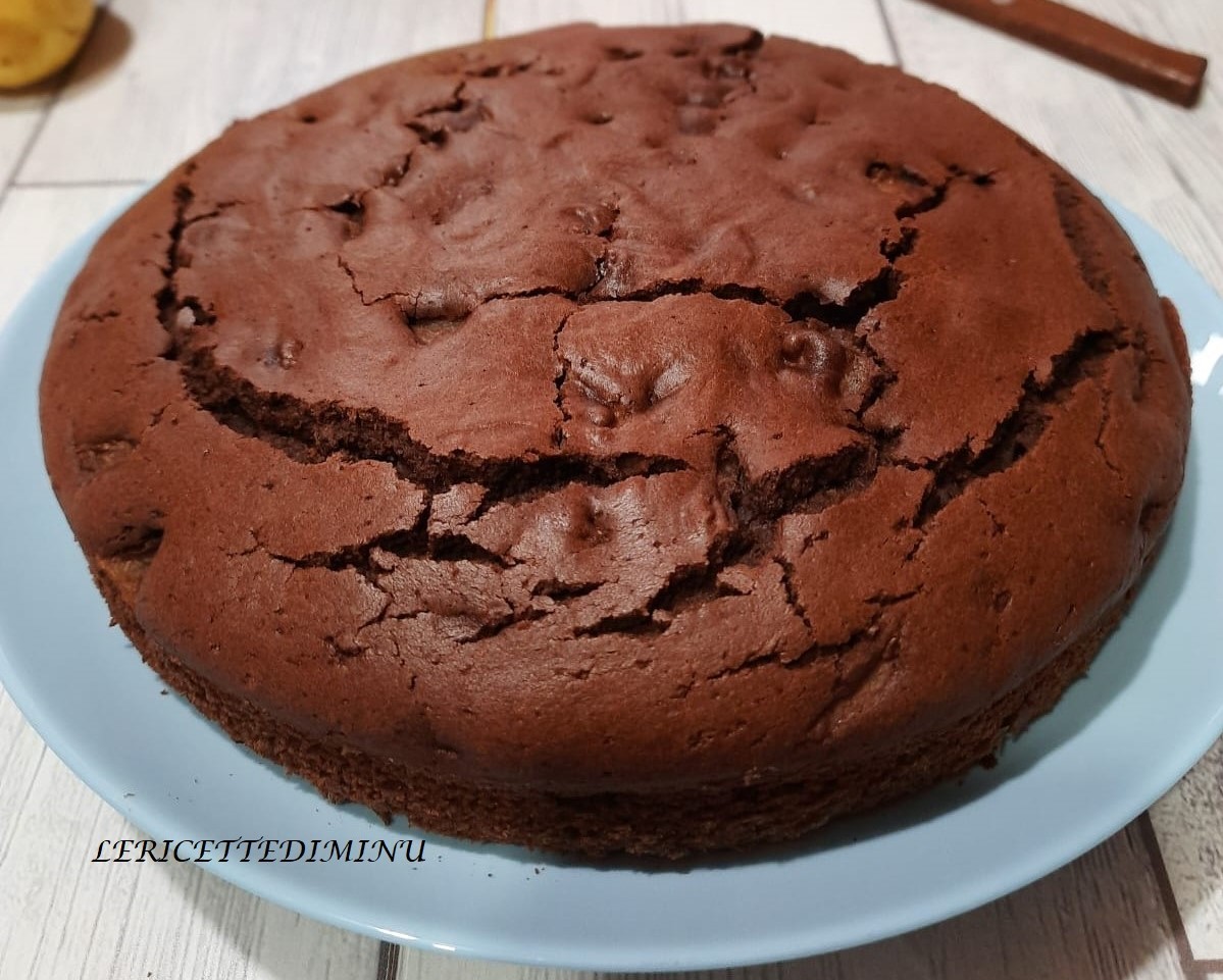 Pear and Chocolate Cake