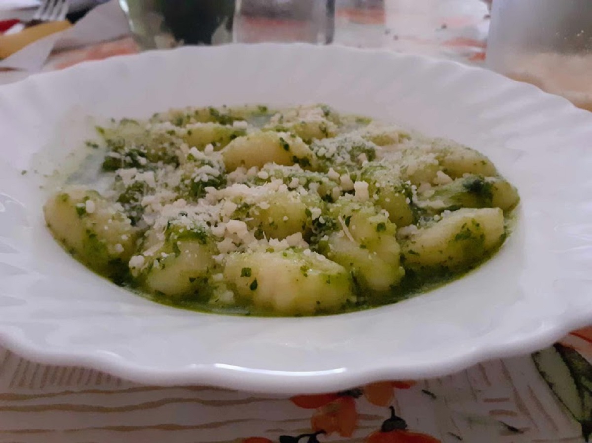 Potato Gnocchi with Fragrant Green Parsley Sauce