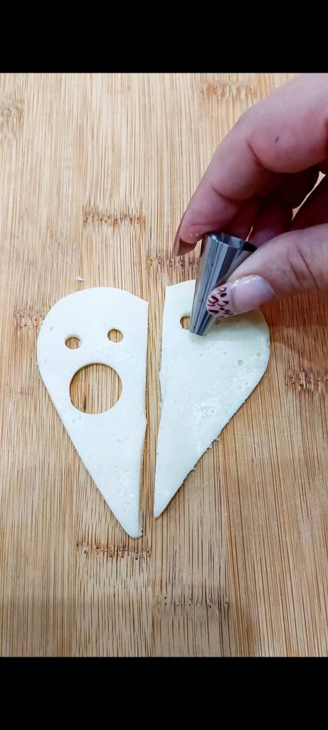 Cutting the cheese ghosts