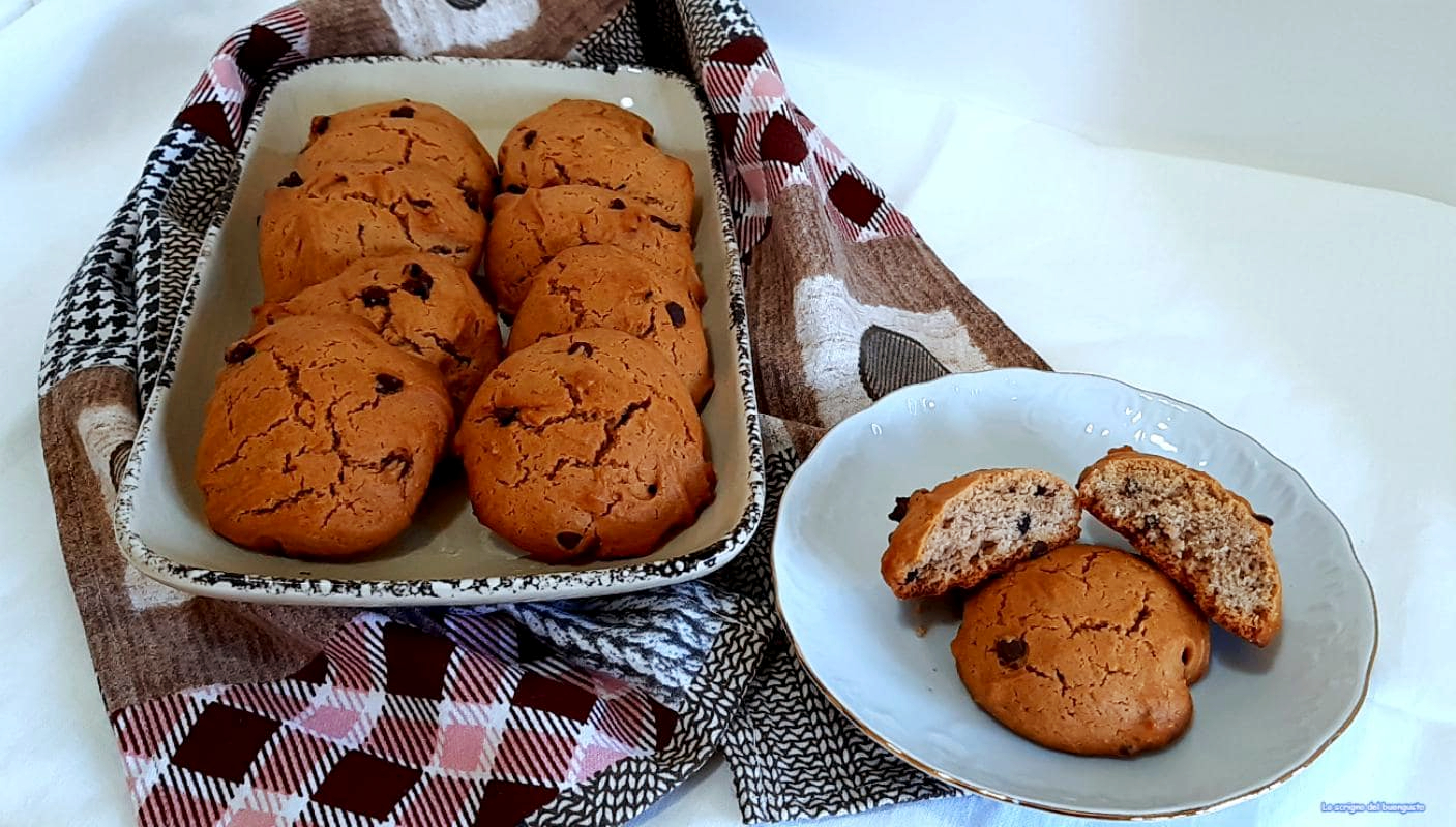 Chestnut Flour and Chocolate Cookies