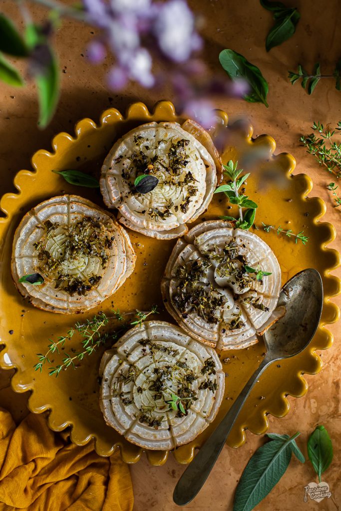 Acquaviva Onions with Herbs