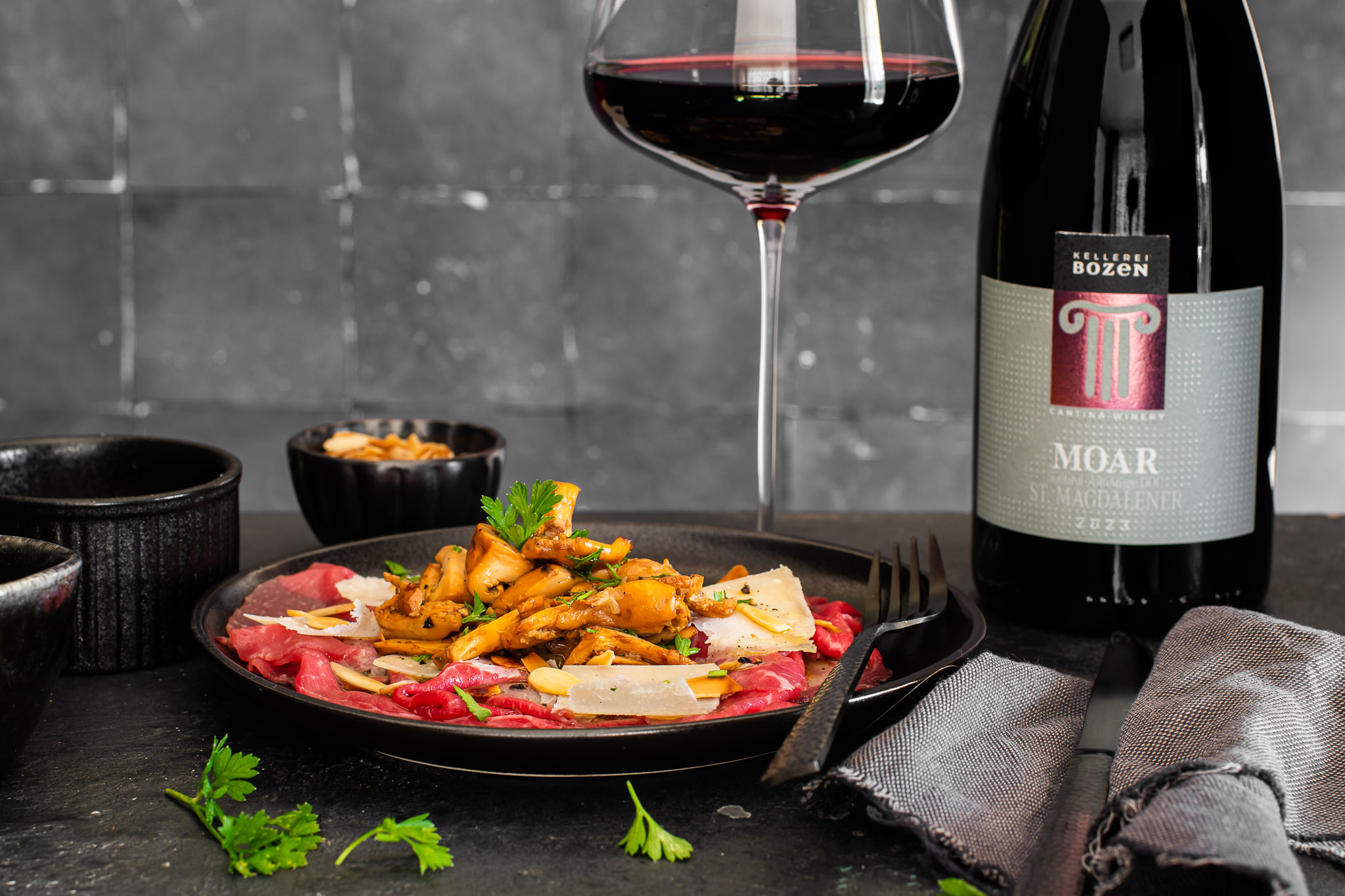 Carpaccio with Sautéed Chanterelles