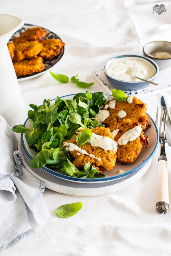 Fried Millet Patties with Yogurt Sauce