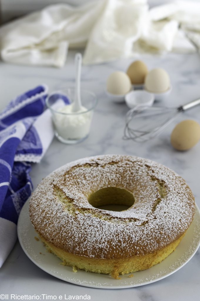 gluten-free yogurt bundt cake