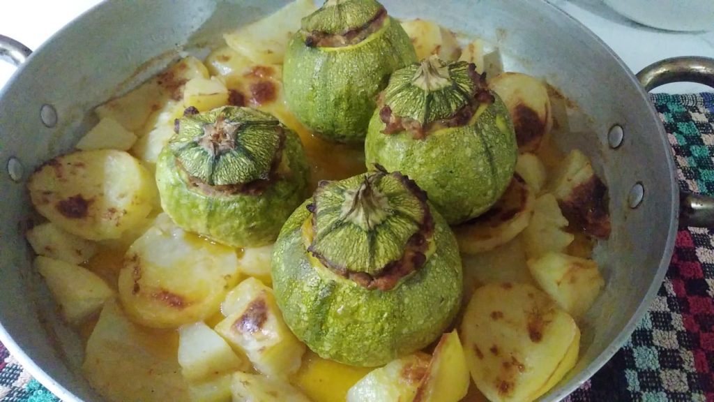 Light and Stuffed Round Zucchini