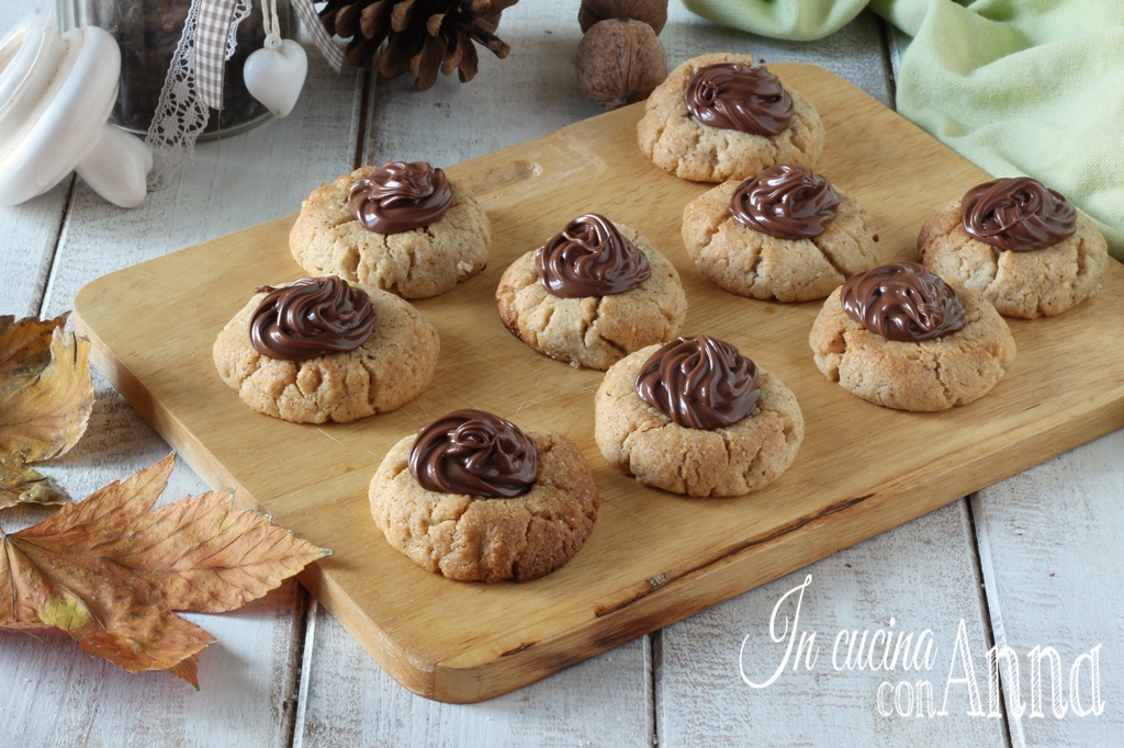 Walnut and Chocolate Cookies