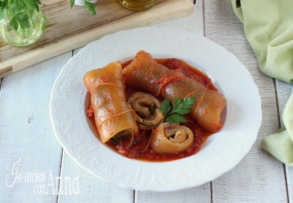 Neapolitan Pork Skin in Tomato Sauce