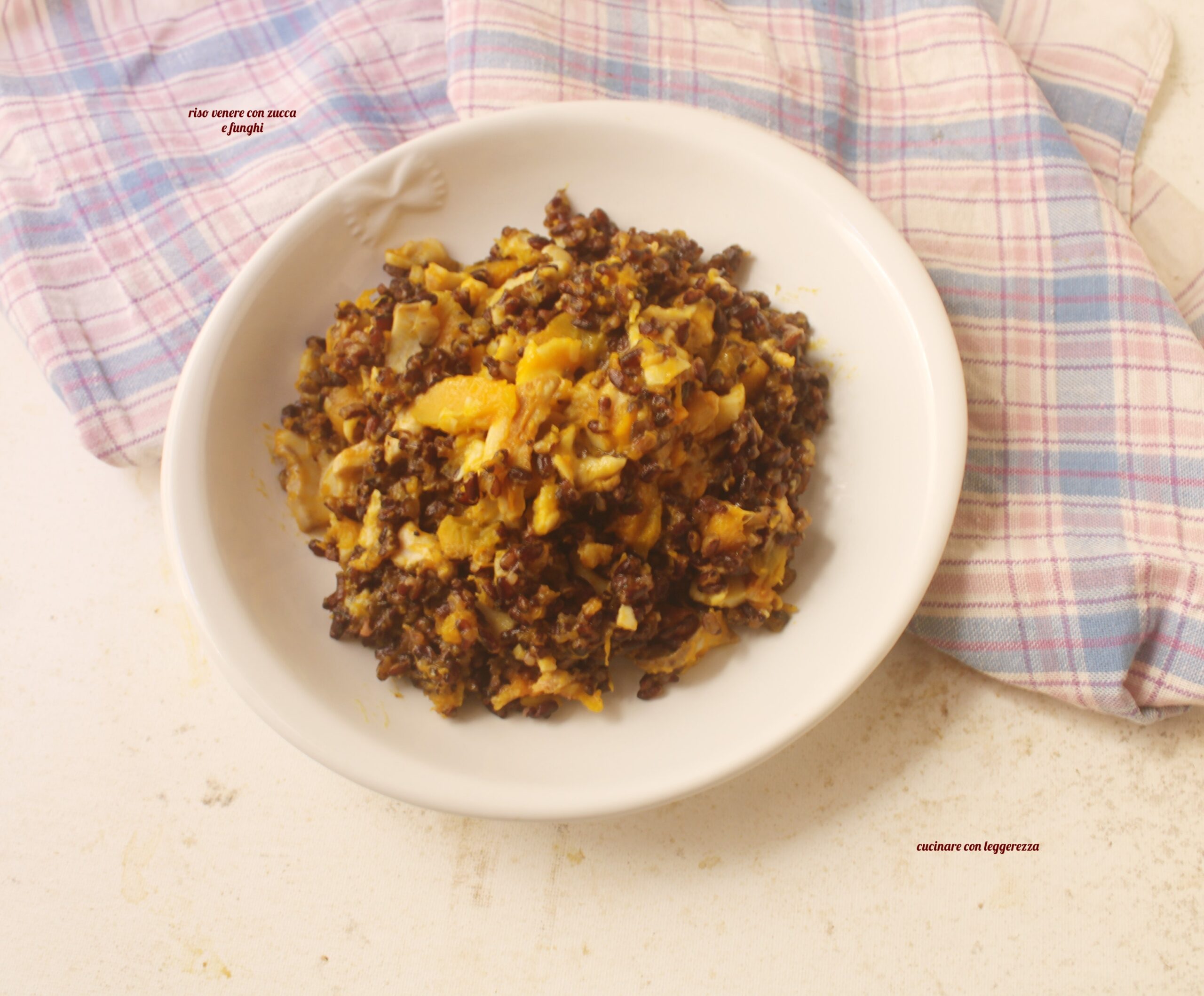 Venere rice with pumpkin and mushrooms