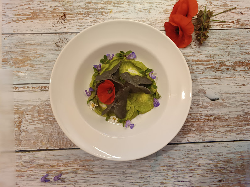 Burnt Wheat Flour Tortelli with Peas