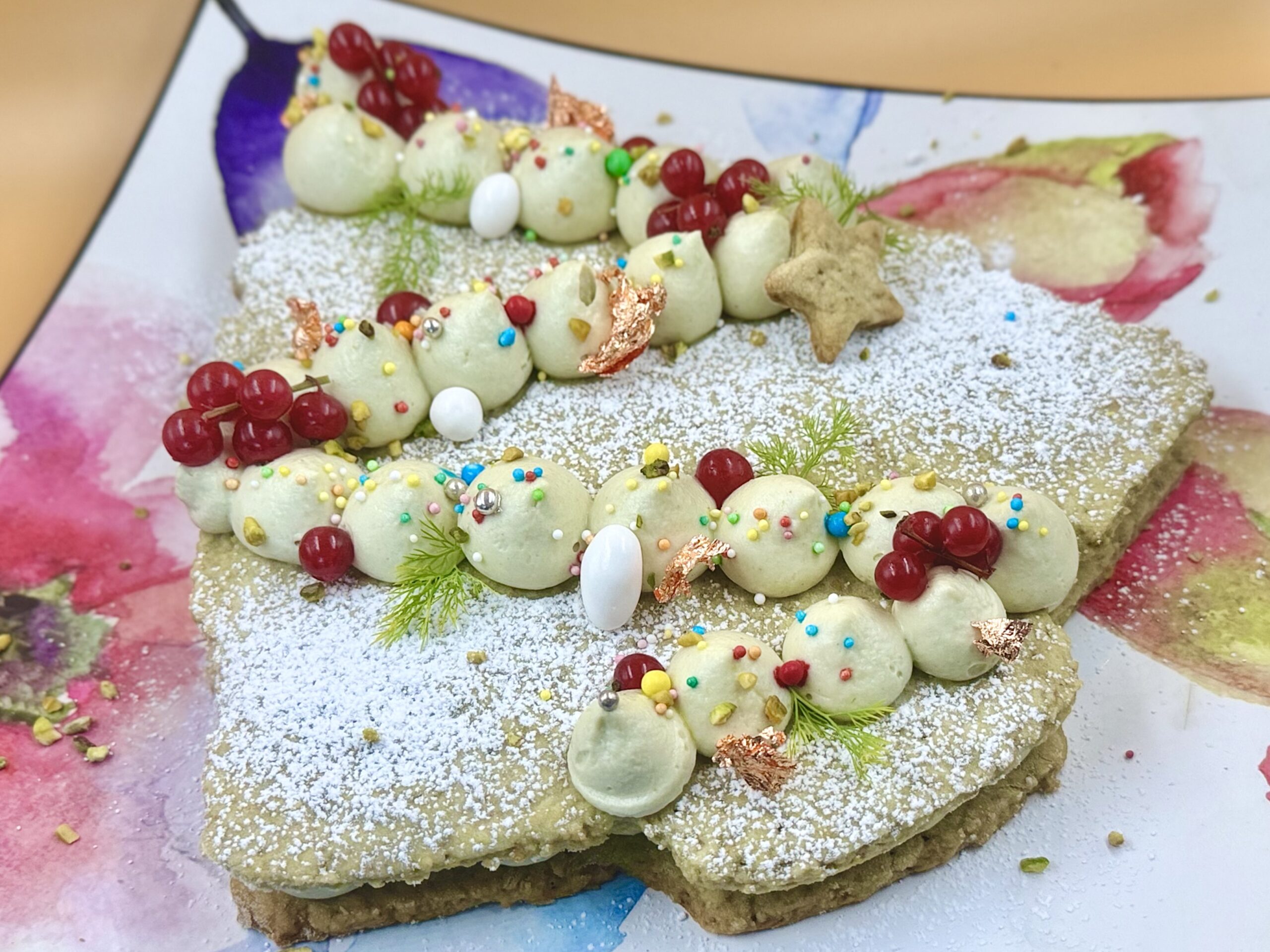Pistachio Christmas Tree Cream Tart Without Egg – Festive Dessert