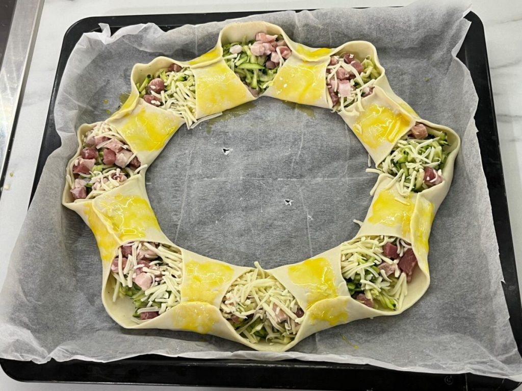 savory crown puff pastry zucchini