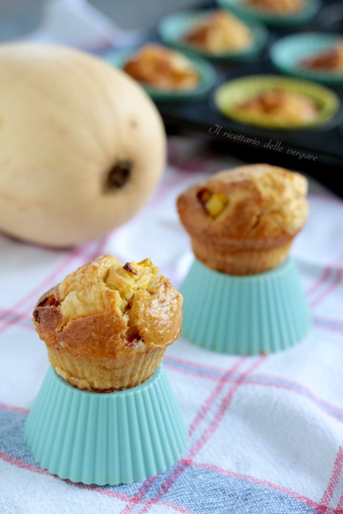 Pumpkin and Cheese Muffins