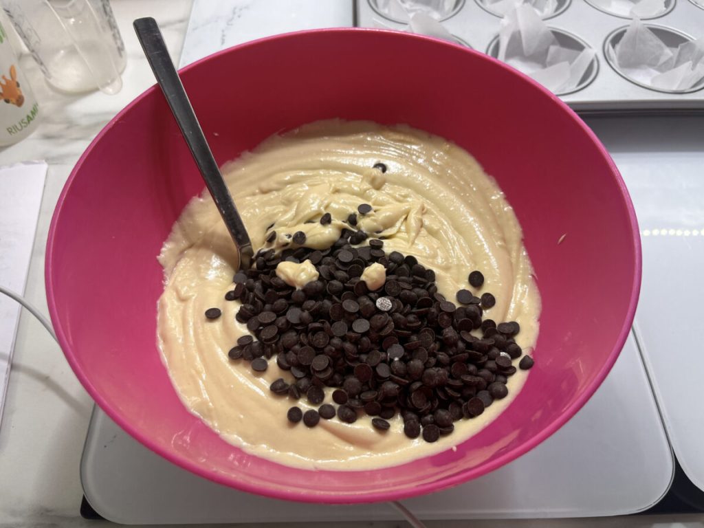 easy quick chocolate chip muffin