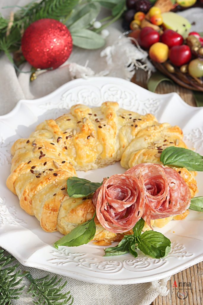 Puff Pastry Crown with Cold Cuts and Cheeses