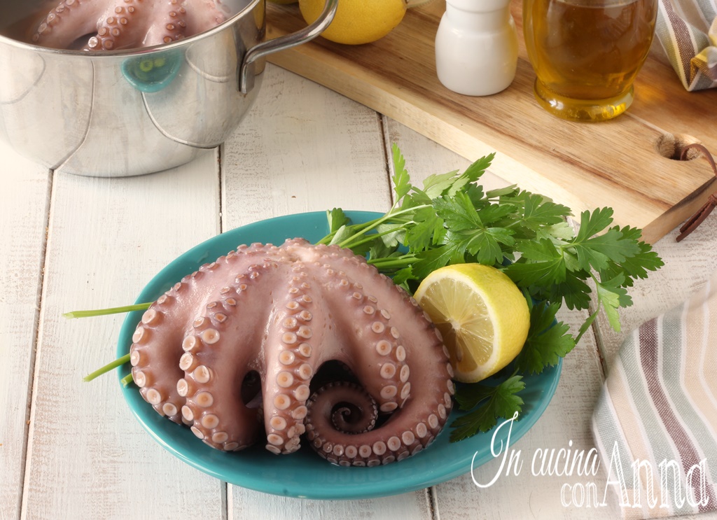 Boiled Octopus, the Recipe to Cook it to Perfection