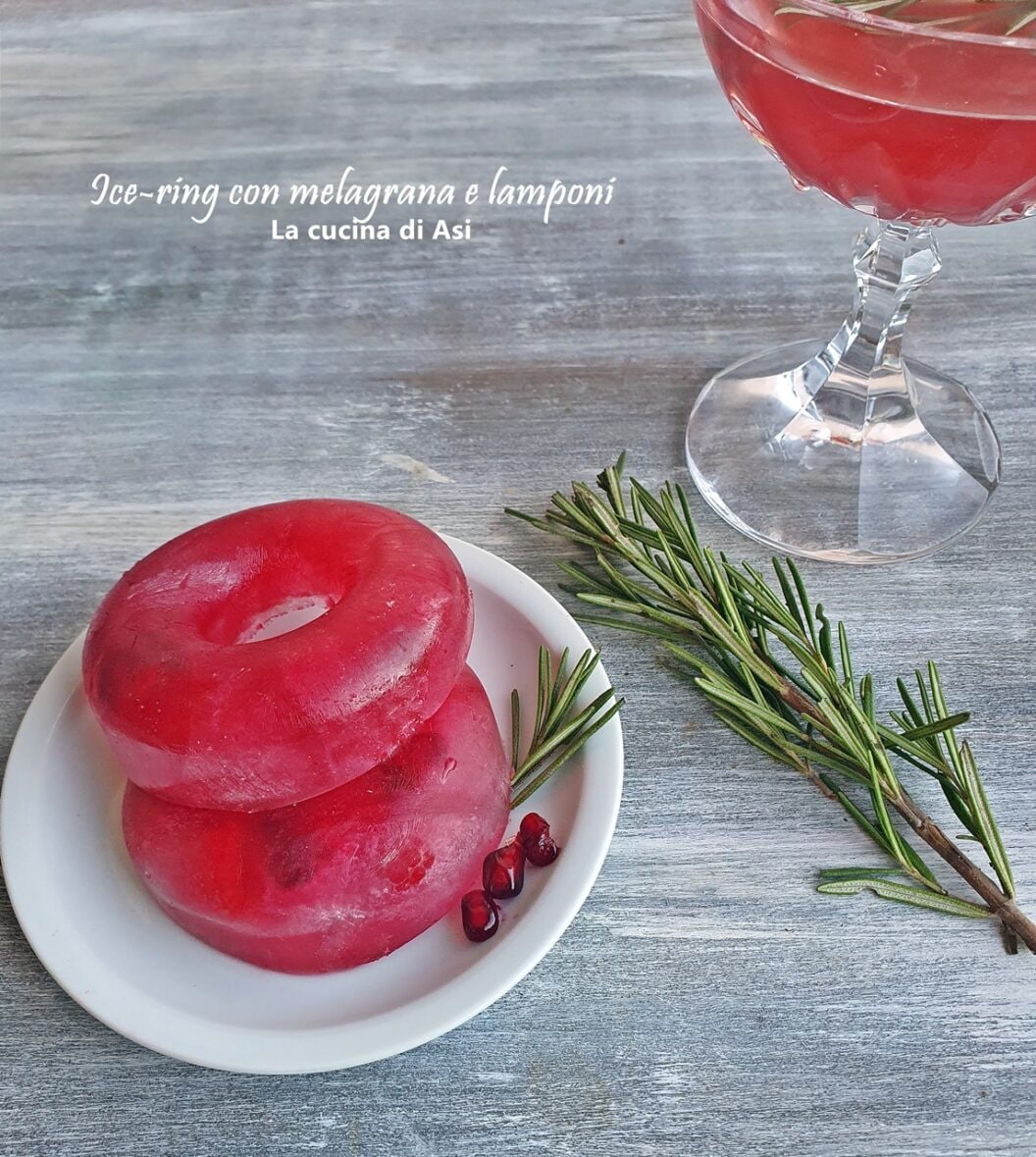 Pomegranate and Raspberry Ice-ring