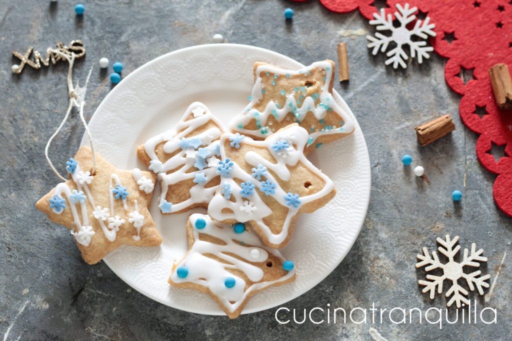 Christmas cookies biscotti di Natale alla cannella senza uova