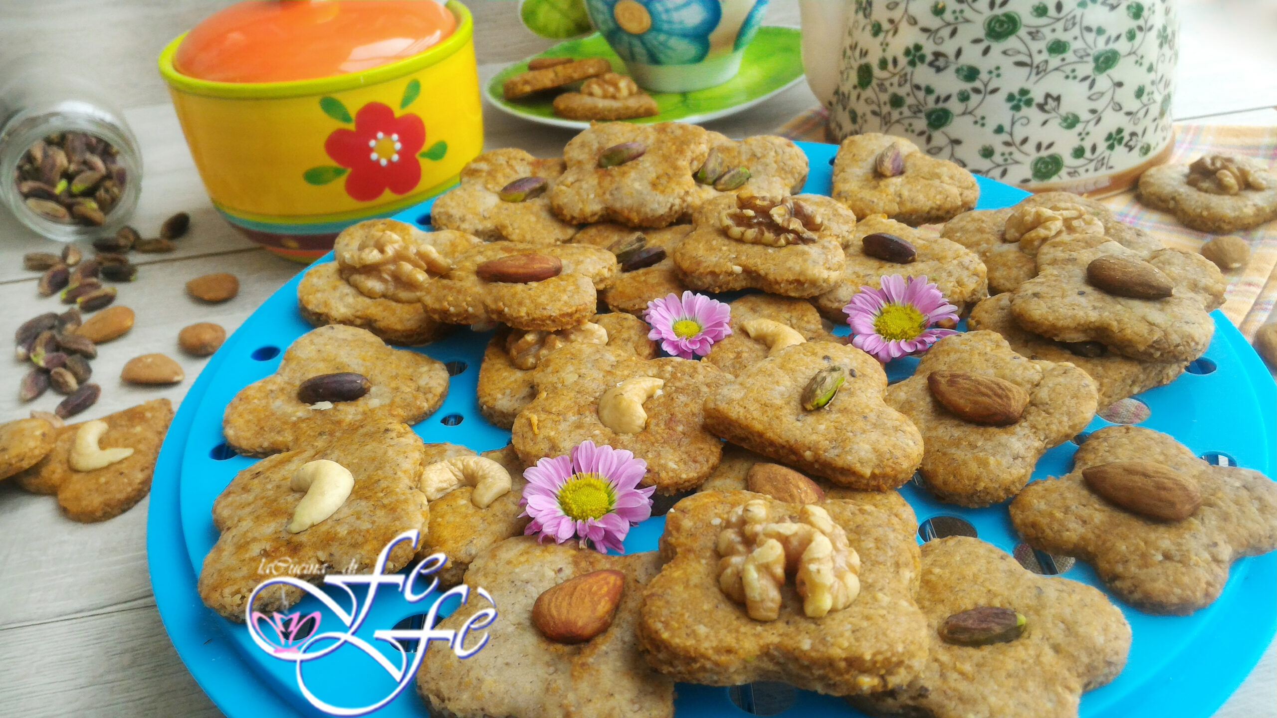 HONEY AND NUT COOKIES (Recipe without eggs, butter, sugar, and yeast)