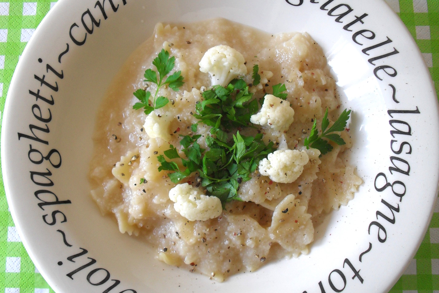 Light Pasta and Cauliflower