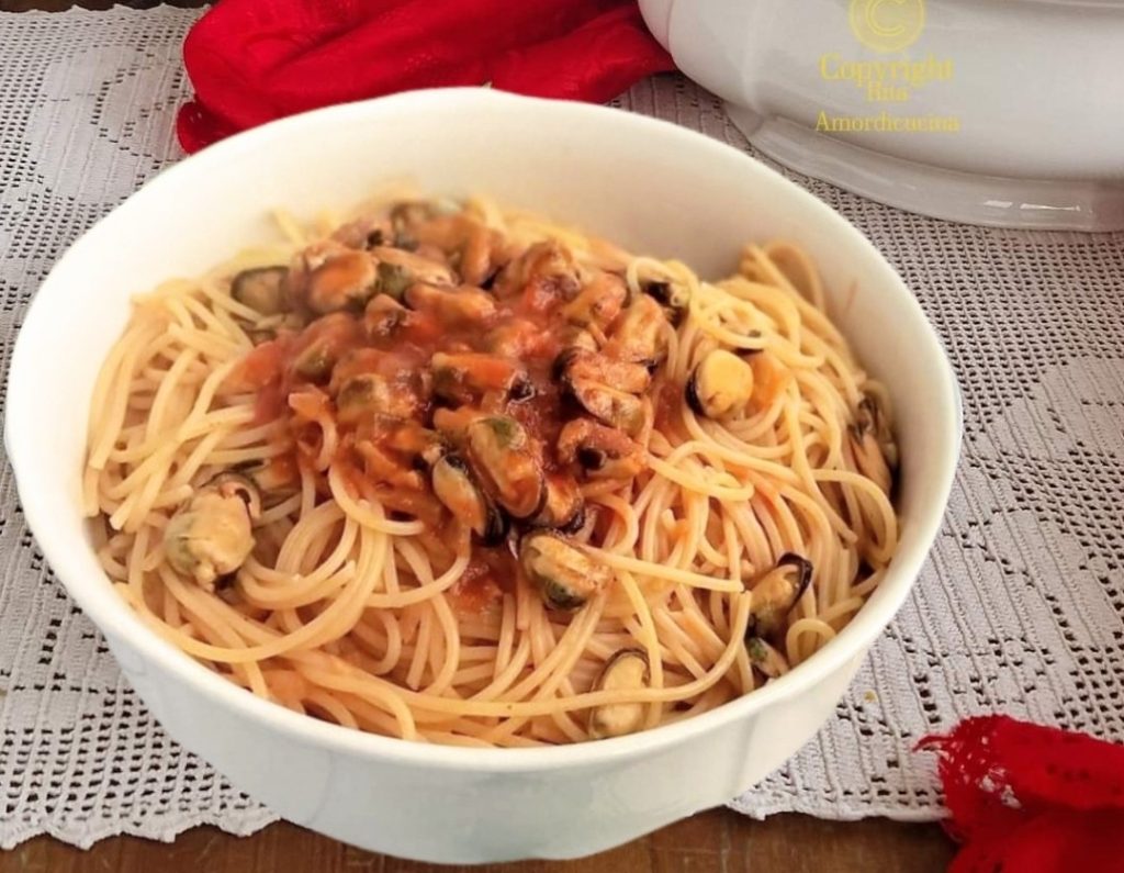 Spaghetti with Sicilian Mussel Sauce