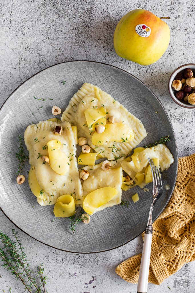 Potato Ravioli Stuffed with Apples and Cheese