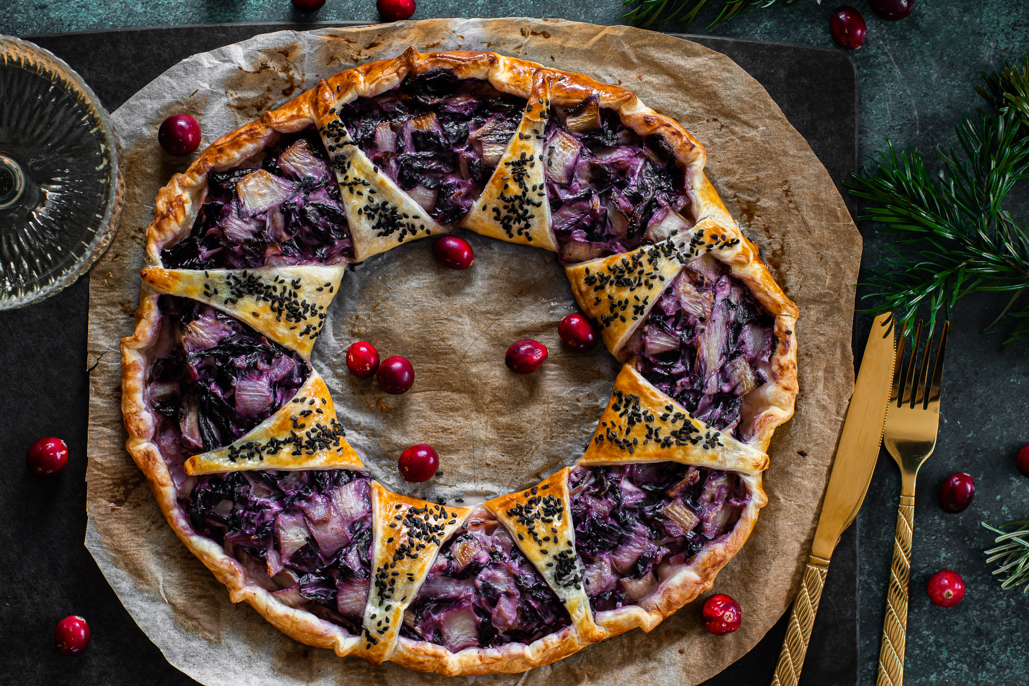 Puff Pastry Wreath with Radicchio