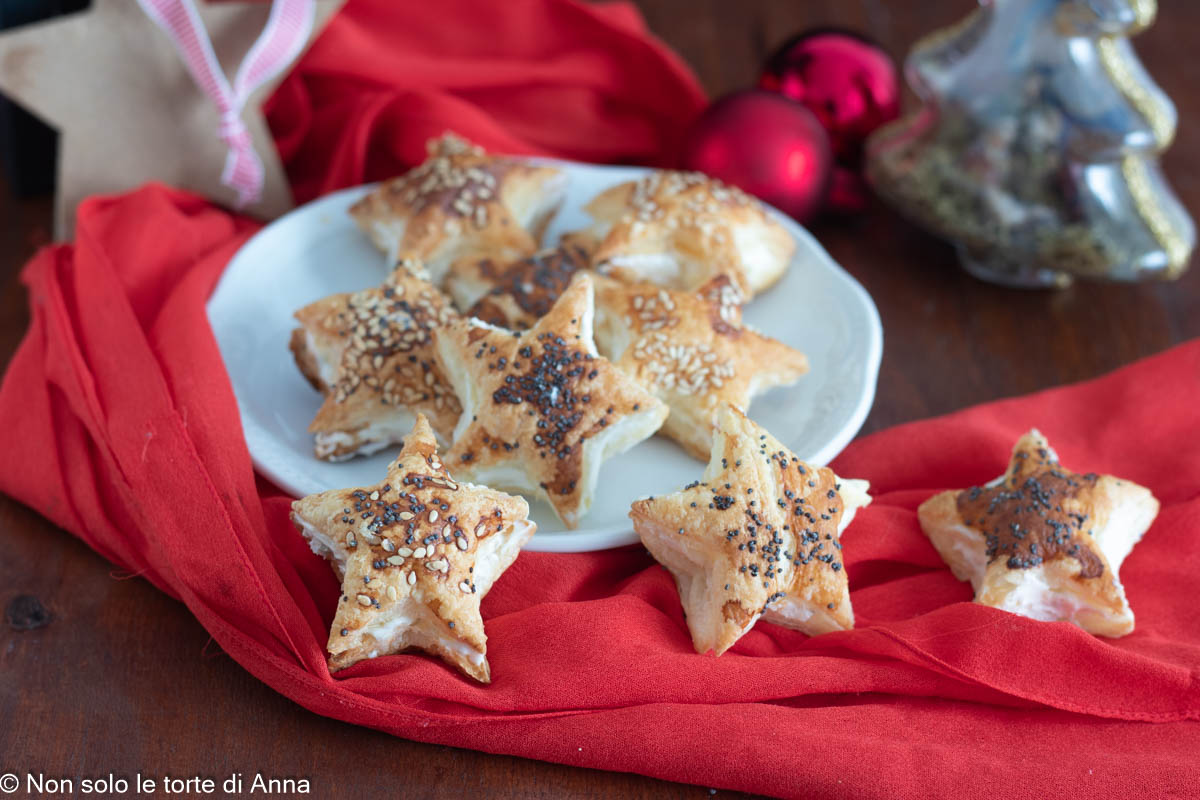 Puff Pastry and Ricotta Stars