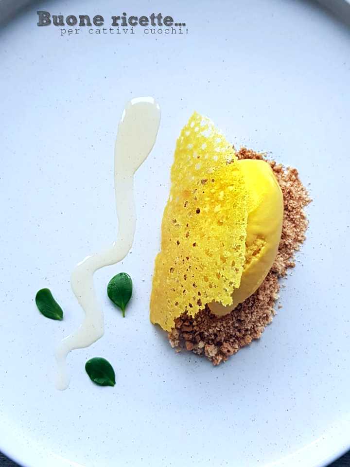 pumpkin and amaretti ice cream