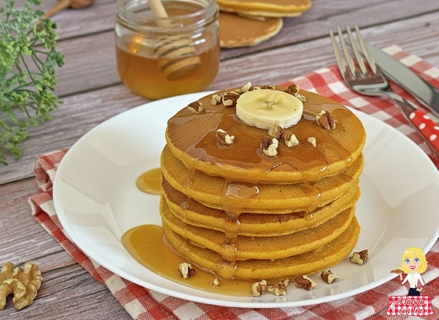 SOFT AND TALL PUMPKIN PANCAKES