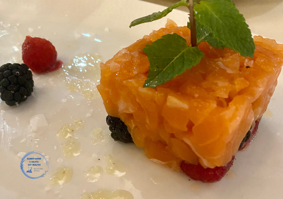 Raw Salmon Tartare: Safe Preparation at Home