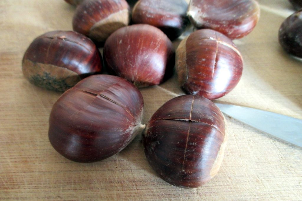 Roasted Chestnuts in the Air Fryer, Eat Without Belly