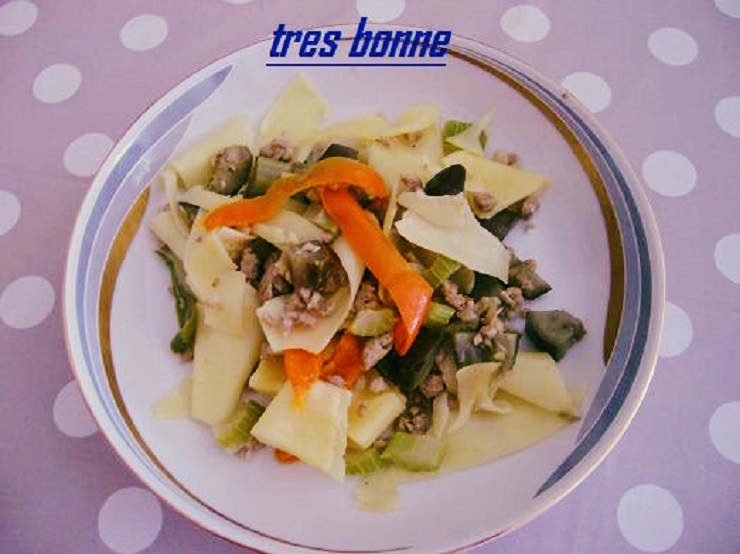 Lasagna with Broken Noodles and Vegetables