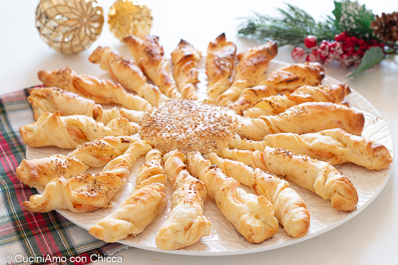 Salmon Puff Pastry Sunburst