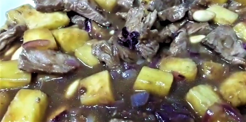 Pan-Seared Turkey Thigh with Pineapple