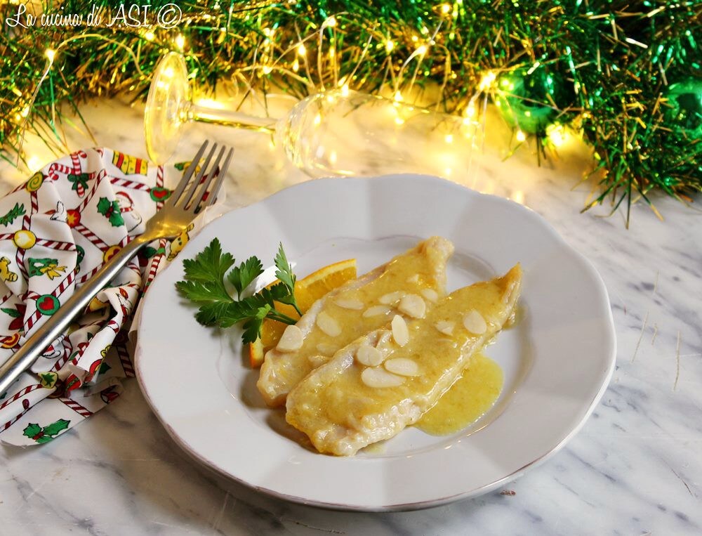 Sole fillets with orange and almonds